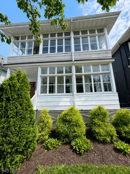 147 Claremont Ave 1 Property Photo 5