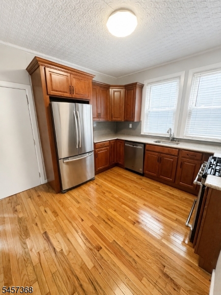 147 Claremont Ave 1 Property Photo 13