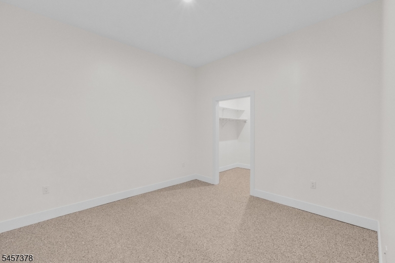 127 South Ave 203 Property Photo 11