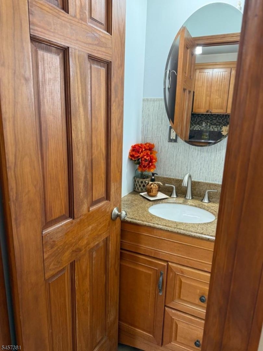 60 Willet St Property Photo 15