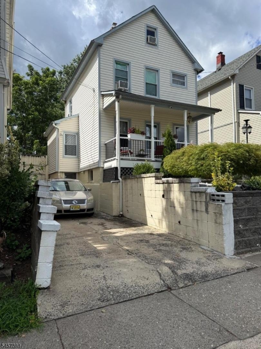 60 Willet St Property Photo 29