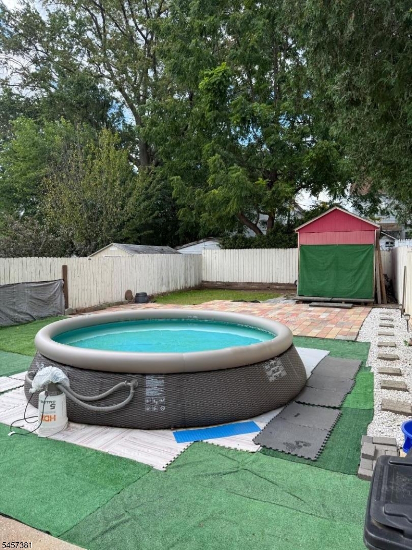 60 Willet St Property Photo 37