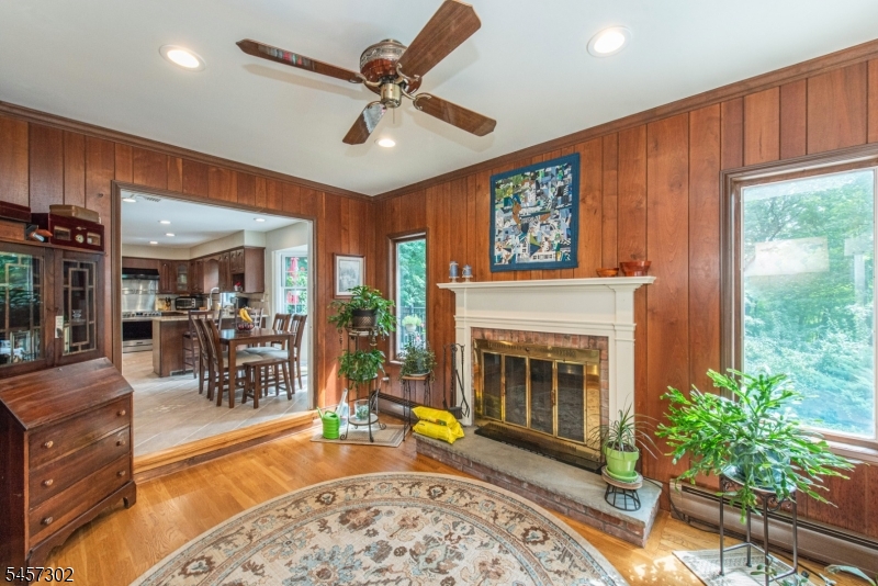 390 Ski Trl Property Photo 6