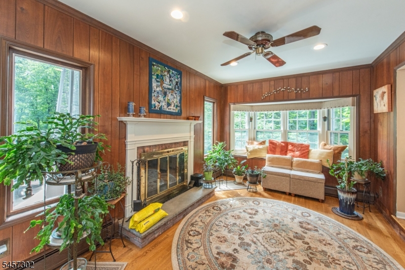 390 Ski Trl Property Photo 7
