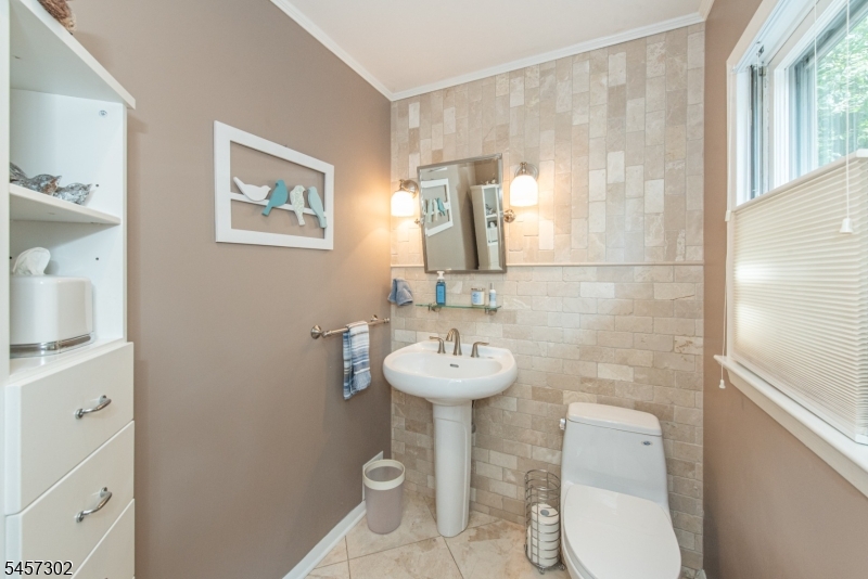 390 Ski Trl Property Photo 11