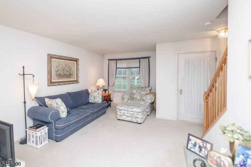 203 Hudson Ct Property Photo 12