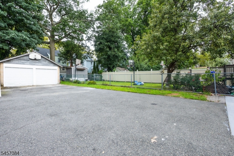 24 Maolis Ave Property Photo 26