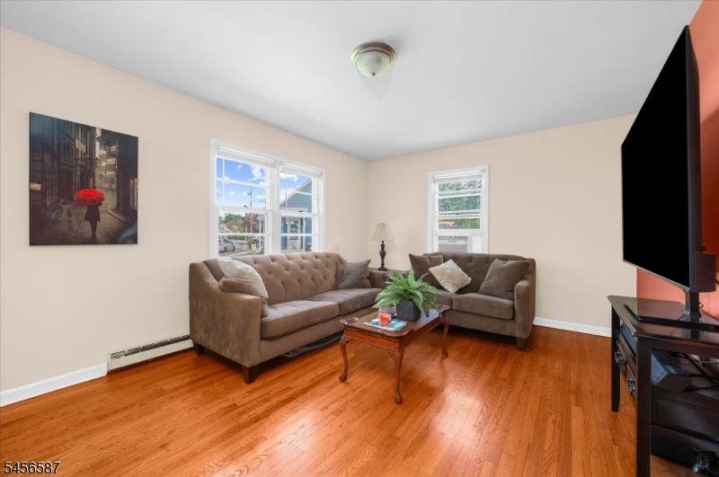 16 Abbott Ct Property Photo 5