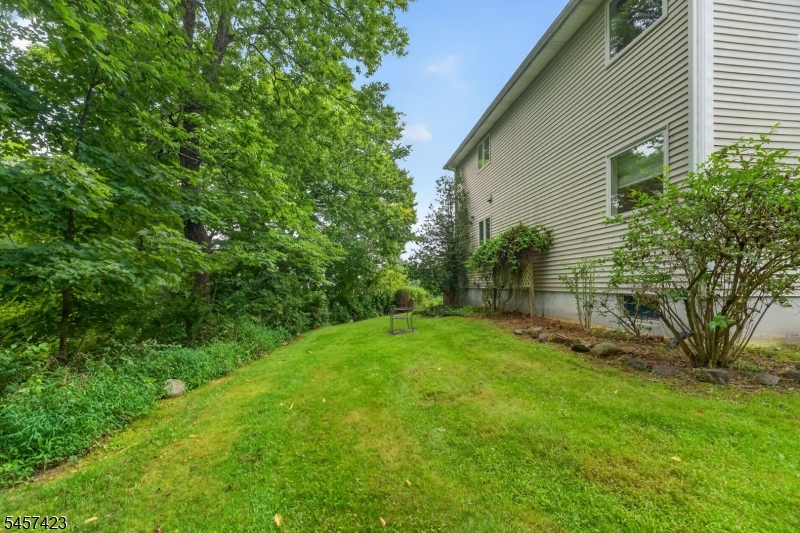 9 Woods Edge Ct Property Photo 20