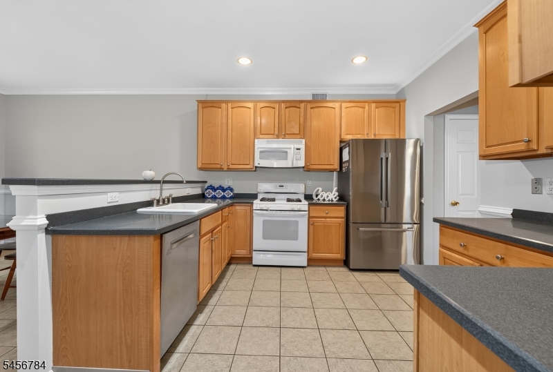 7 Pinehurst Cir Property Photo 6