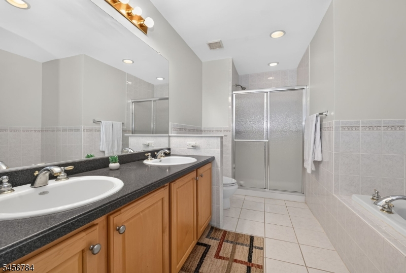 7 Pinehurst Cir Property Photo 12