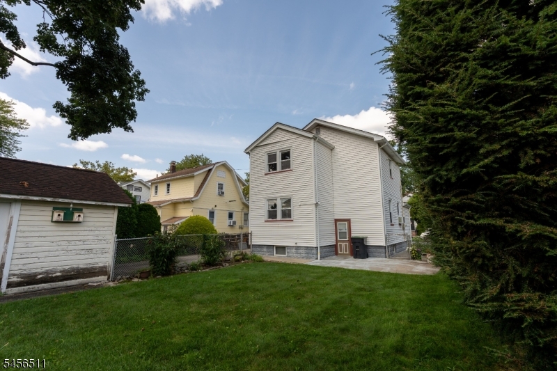 30 Carnation St Property Photo 22