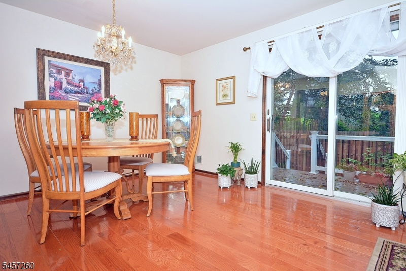 40 Giles Biondi Ct Property Photo 8