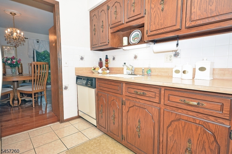 40 Giles Biondi Ct Property Photo 10