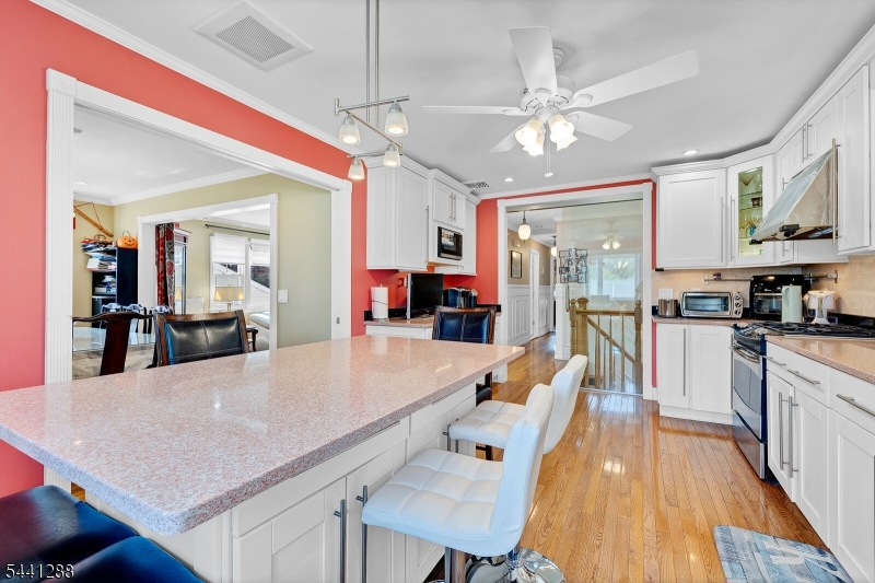 111 Walton Ave Property Photo 13