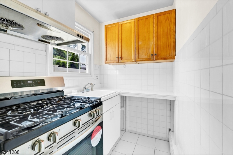 111 Walton Ave Property Photo 40