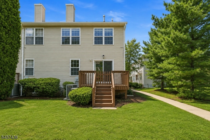 8 Ashley Ct Property Photo 29