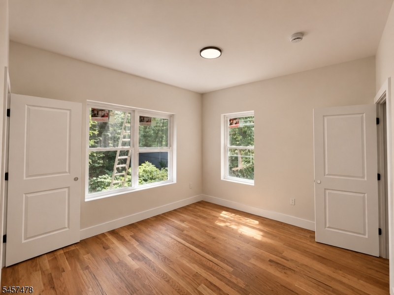 31 N 5th St 1 Property Photo 8