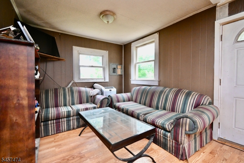 64 Cedarbrook Rd Property Photo 9