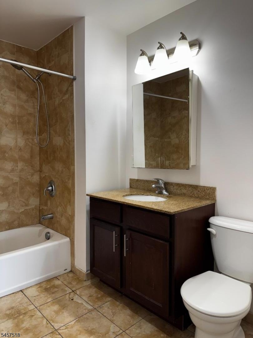 190 Culver Ave 306 Property Photo 20
