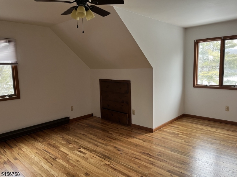 6 Jans Way Property Photo 14
