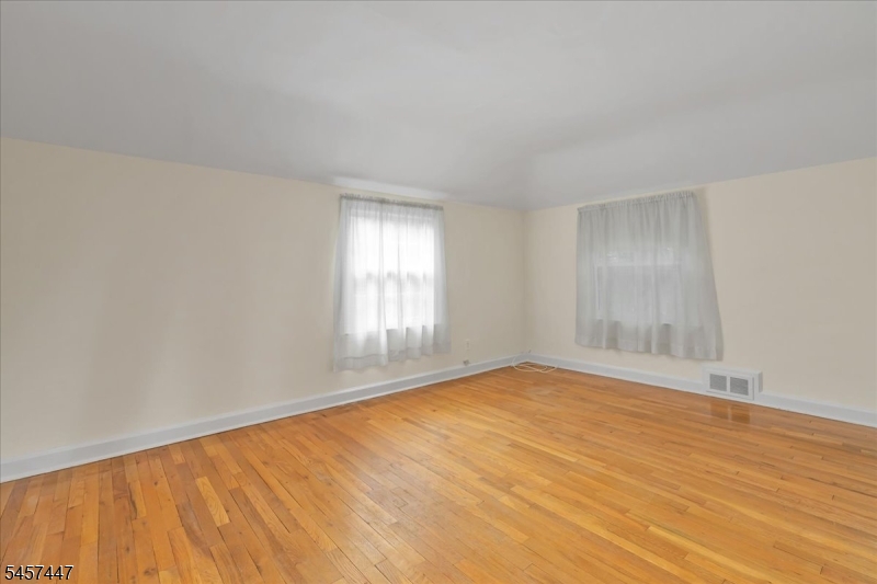 121 Passaic Ave Property Photo 26