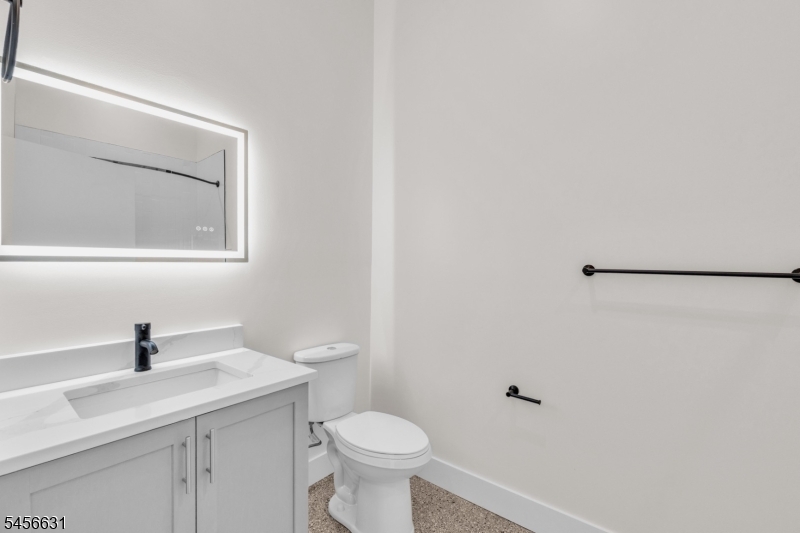 127 South Ave 507 Property Photo 9