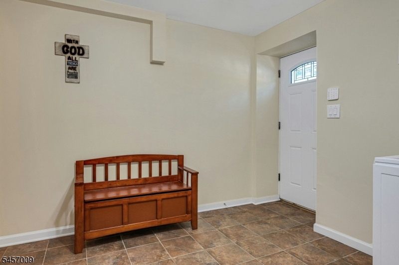 1034 Green Pond Rd Property Photo 18