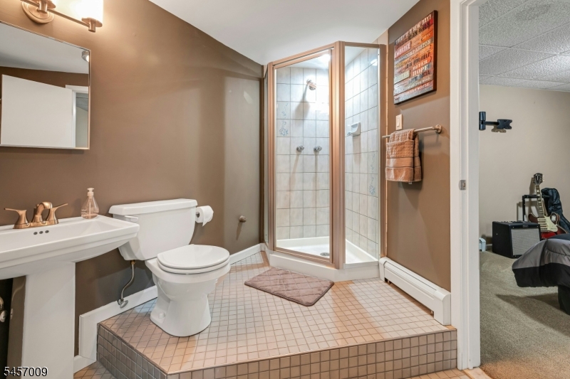1034 Green Pond Rd Property Photo 21