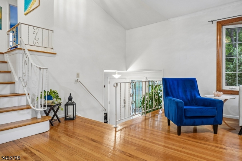 6 Gordon Pl Property Photo 13