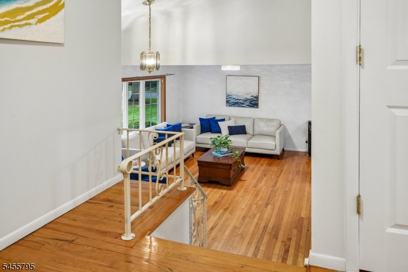 6 Gordon Pl Property Photo 17