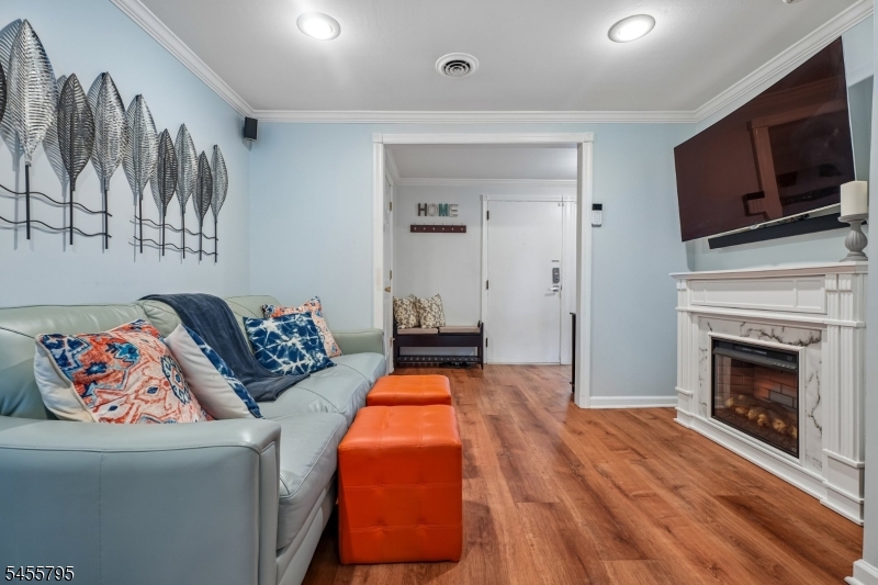 6 Gordon Pl Property Photo 18