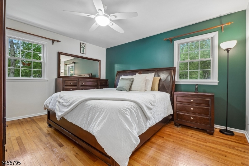 6 Gordon Pl Property Photo 23