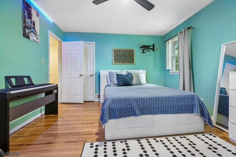 6 Gordon Pl Property Photo 27