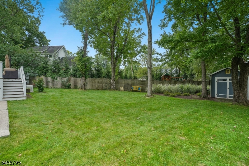 6 Gordon Pl Property Photo 40
