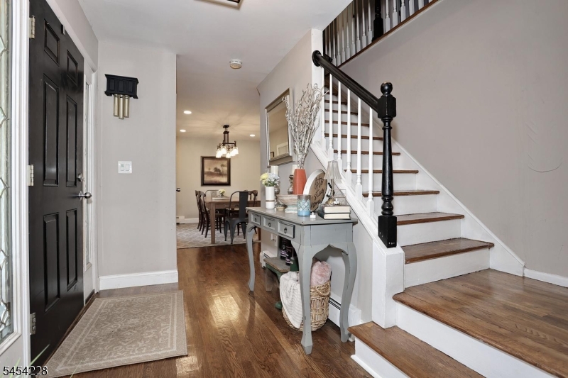 8 Northgate Park Property Photo 4
