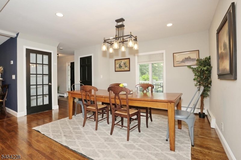 8 Northgate Park Property Photo 6