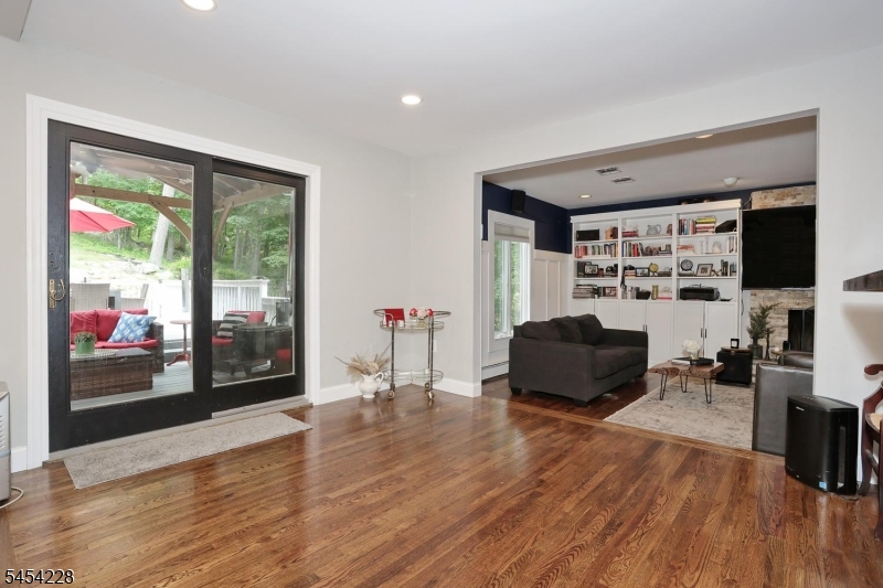 8 Northgate Park Property Photo 15