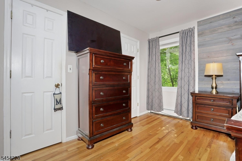 8 Northgate Park Property Photo 22