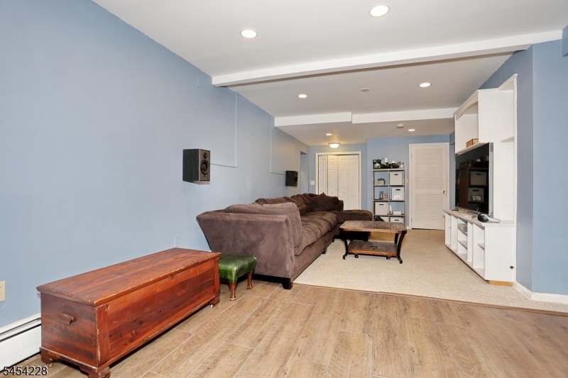 8 Northgate Park Property Photo 36