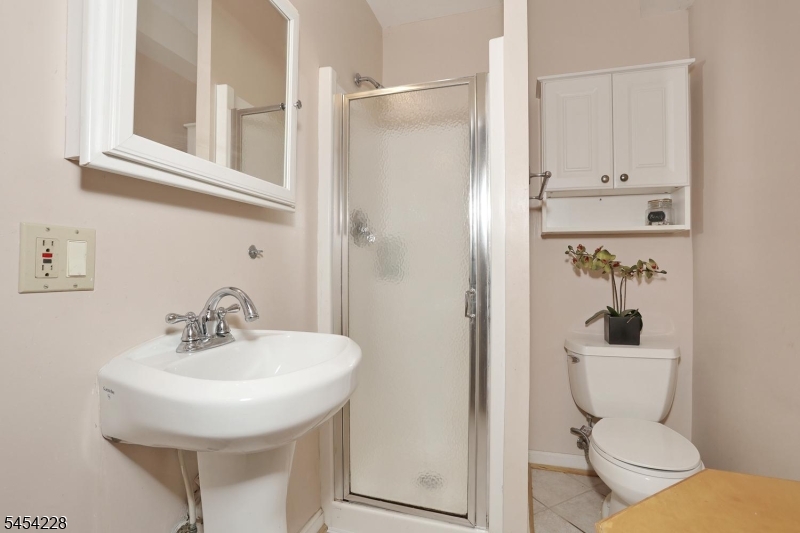 8 Northgate Park Property Photo 37