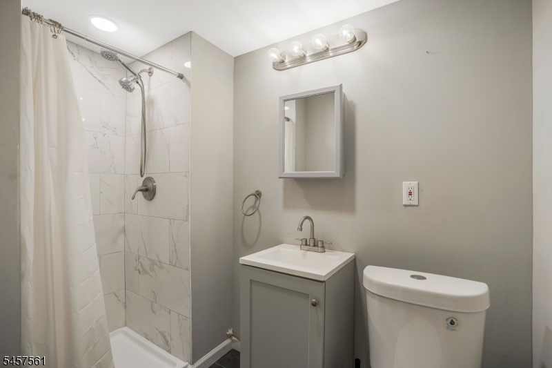 16 Pleasant Ave Property Photo 26