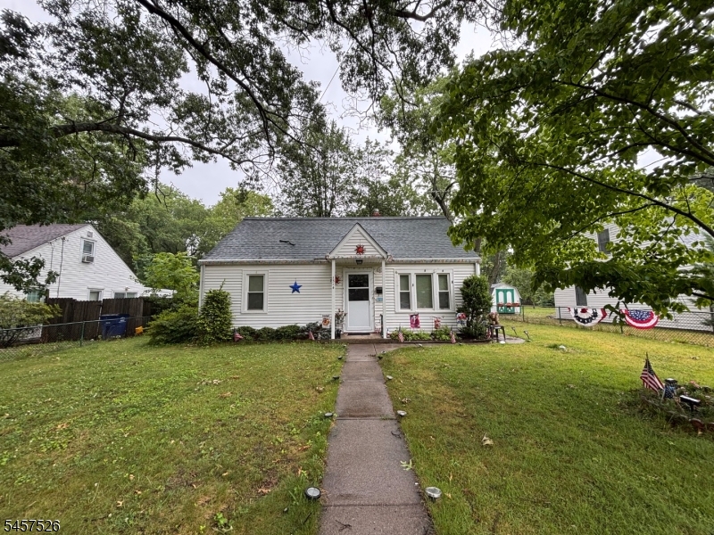 1314 Morgan Ave Property Photo 1
