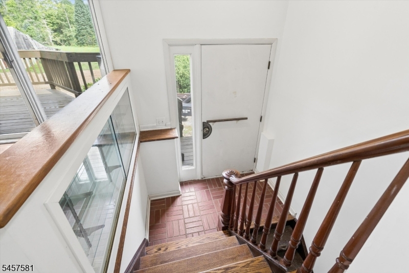 51 Hibler Rd Property Photo 9