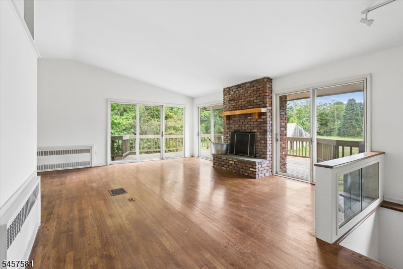 51 Hibler Rd Property Photo 11