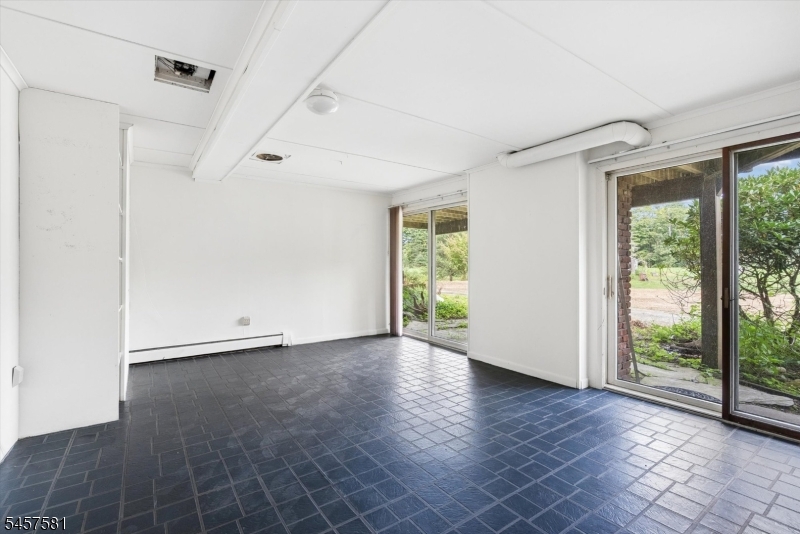 51 Hibler Rd Property Photo 24