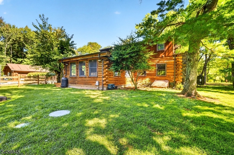 354 Long Hill Rd Property Photo 1