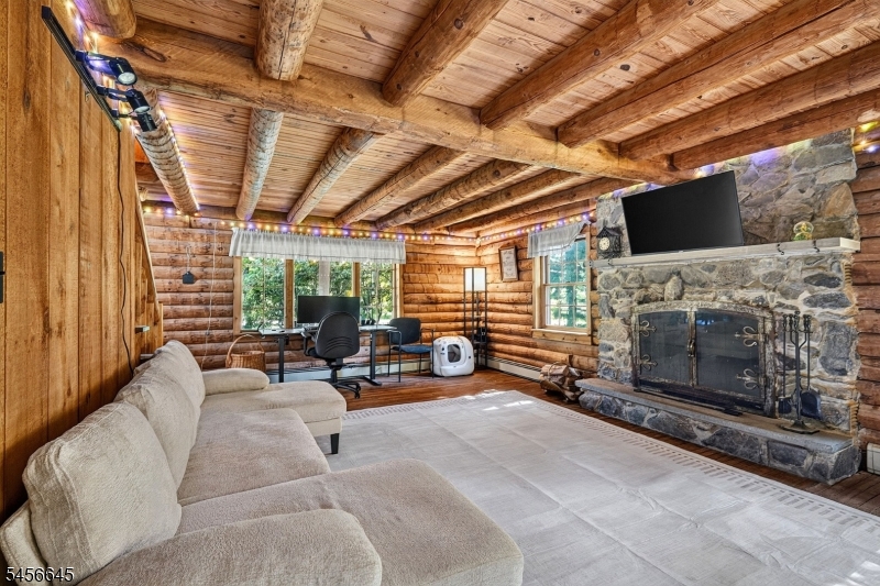 354 Long Hill Rd Property Photo 11