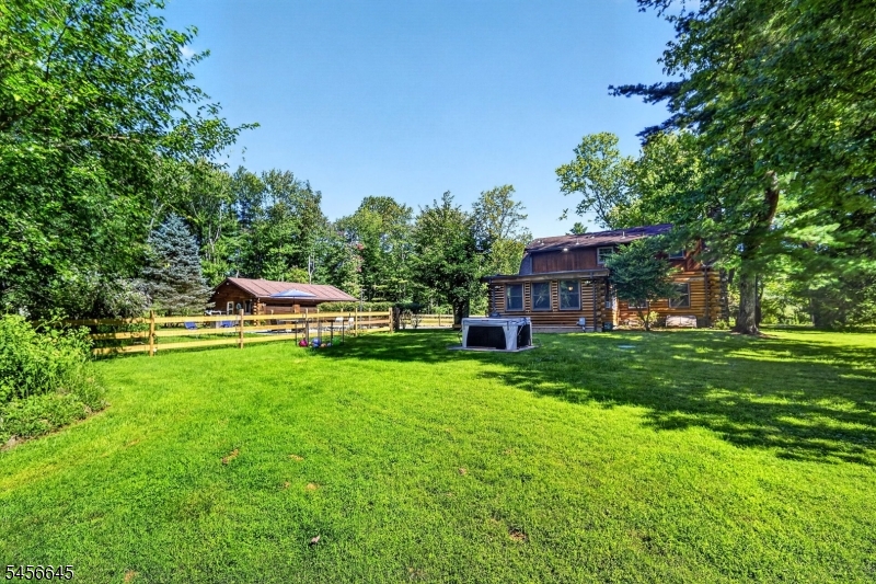 354 Long Hill Rd Property Photo 36