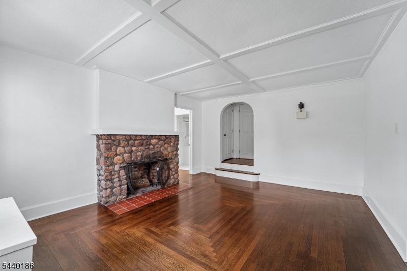34 Cypress St Property Photo 2